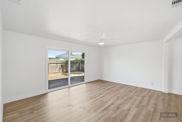 505 W Pico Avenue, Clovis, CA 93612