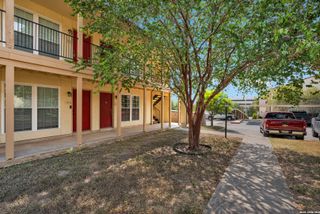 8702 Village Dr Apt 814, San Antonio, TX 78217