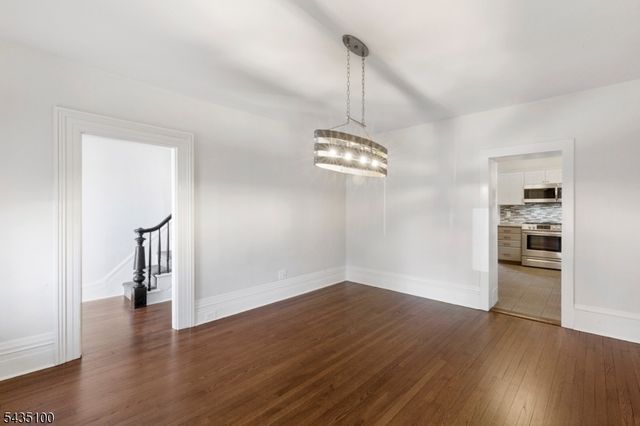 15 Main St, Clinton Twp., NJ 08801