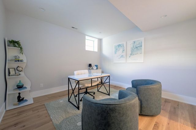 533 Woods Hole Road B102, Falmouth, MA 02540