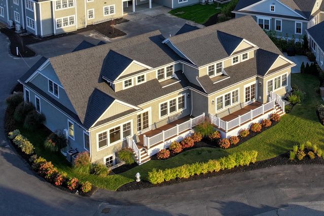 533 Woods Hole Road B102, Falmouth, MA 02540