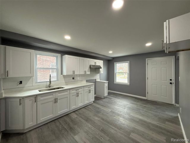 17694 Teppert Street, Detroit, MI 48234