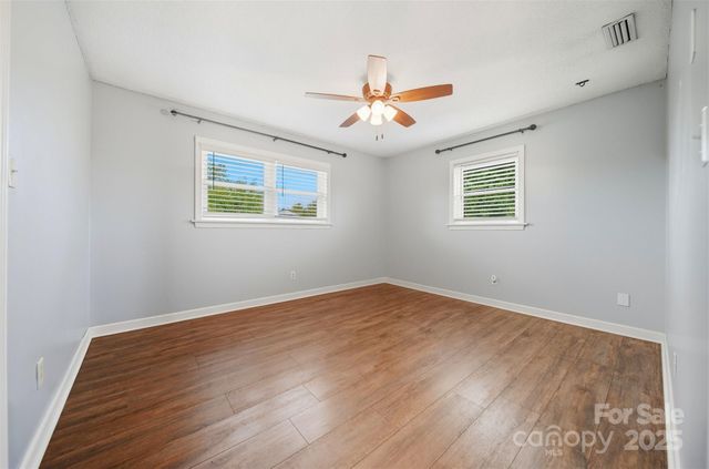 179 Kiziah Lane, Hickory, NC 28601