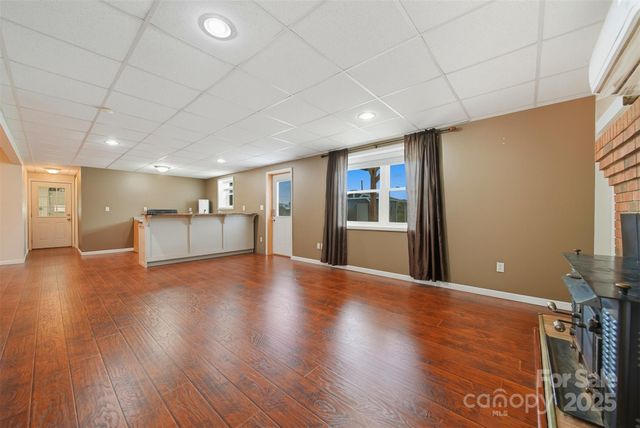 179 Kiziah Lane, Hickory, NC 28601