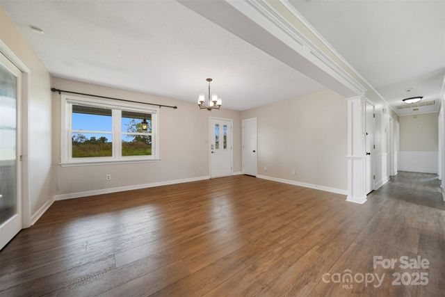 179 Kiziah Lane, Hickory, NC 28601