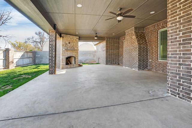 1608 Holloway Ave, Midland, TX 79701