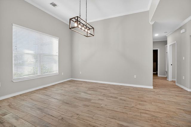 1608 Holloway Ave, Midland, TX 79701