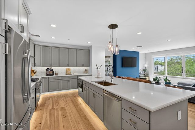 4525 N 40TH Street 7, Phoenix, AZ 85018