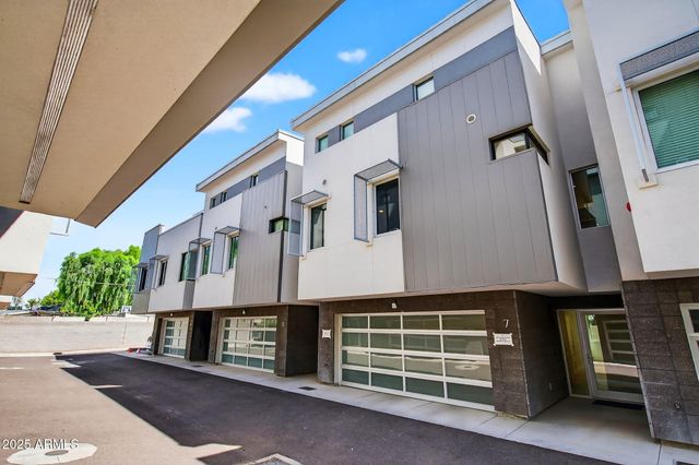 4525 N 40TH Street 7, Phoenix, AZ 85018