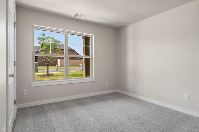 10541 NW 34th Terrace, Yukon, OK 73099