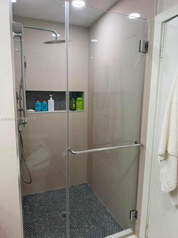 2500 Parkview Dr 2518, Hallandale Beach, FL 33009