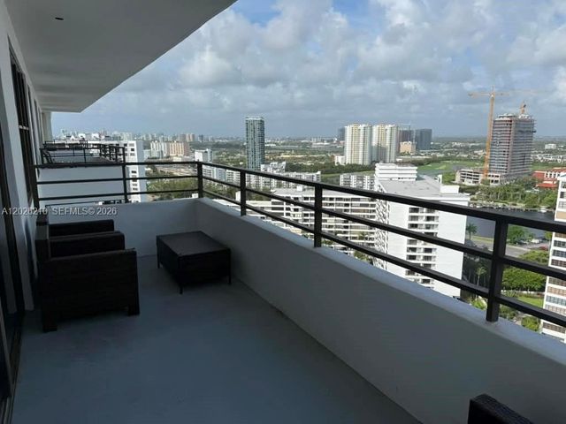2500 Parkview Dr 2518, Hallandale Beach, FL 33009