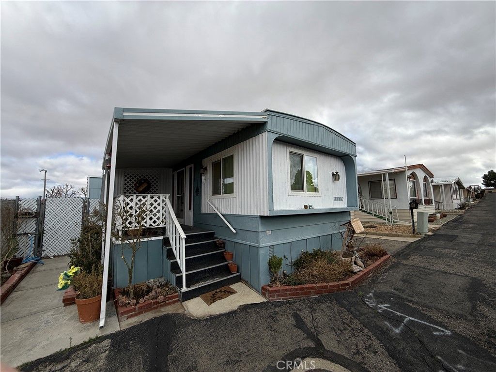 11414 Serra Road 57, Apple Valley, CA 92308