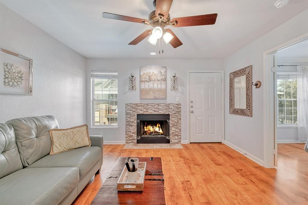 7685 Northcross DR 126, Austin, TX 78757