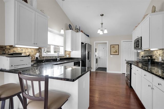 6277 Northridge Woods Drive, Brighton, MI 48116