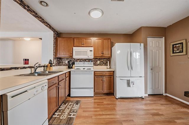 9520 SIMEON DRIVE, Land O Lakes, FL 34638