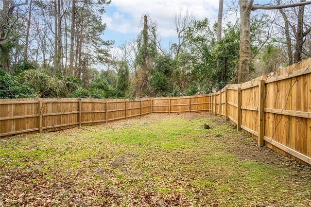 512 Ijams Street, Fayetteville, NC 28301