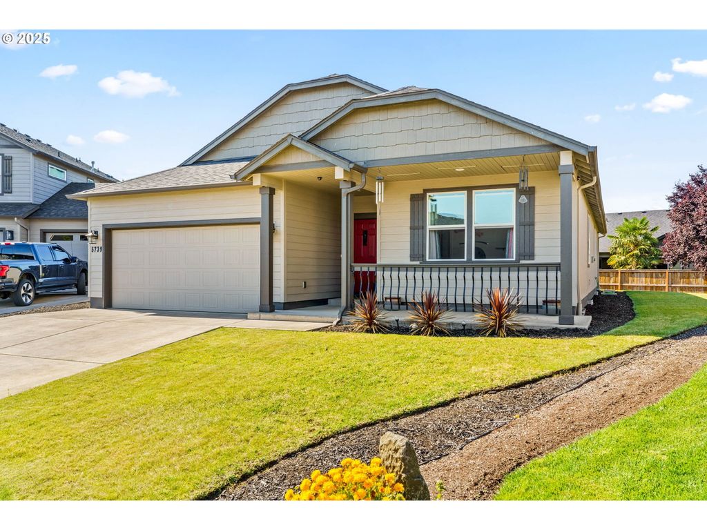 5739 DONOHOE Ave, Eugene, OR 97402