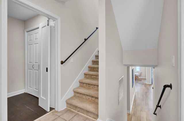 150 Wappoo Creek Drive 11, Charleston, SC 29412