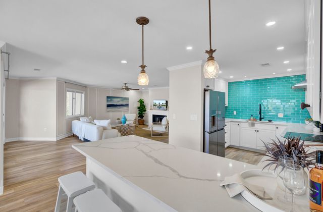 150 Wappoo Creek Drive 11, Charleston, SC 29412