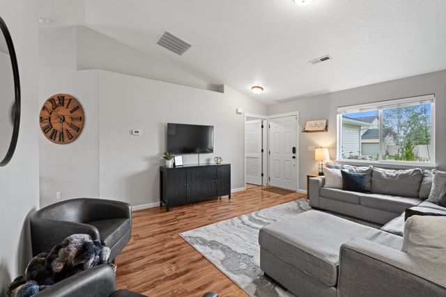 7612 S Dana St, Cheney, WA 99004