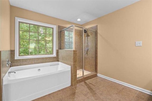 103 Cliffhaven Circle, Newnan, GA 30263