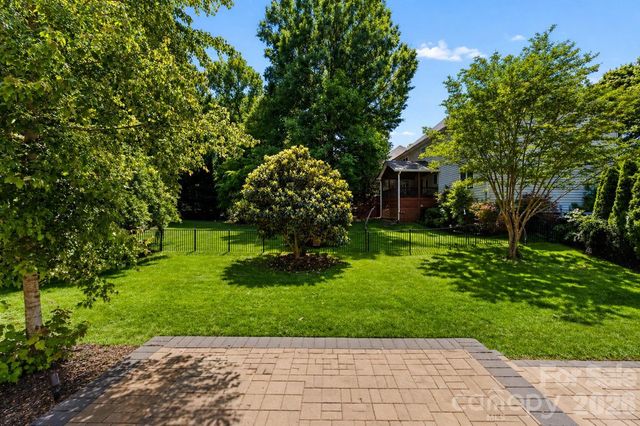 12106 Kane Alexander Drive, Huntersville, NC 28078