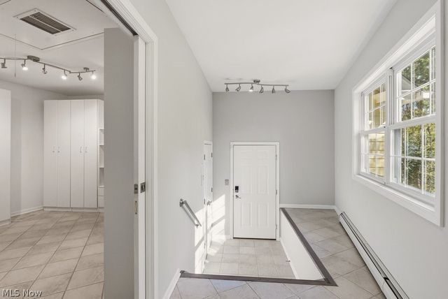 50 Park Lane, Chagrin Falls, OH 44022