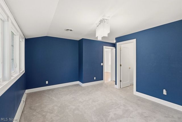 50 Park Lane, Chagrin Falls, OH 44022