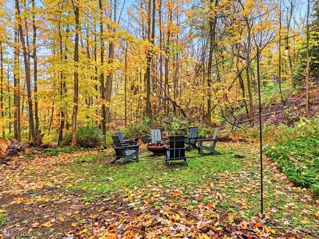 50 Park Lane, Chagrin Falls, OH 44022