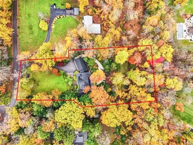 50 Park Lane, Chagrin Falls, OH 44022