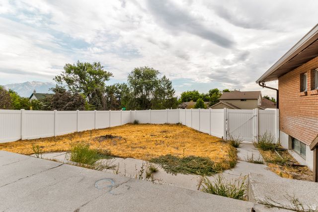 6773 S 1300 W, West Jordan, UT 84084