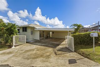 44-774 Kaneohe Bay Drive, Kaneohe, HI 96744