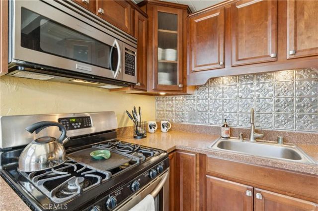 1171 N Grass Valley, Lake Arrowhead, CA 92352