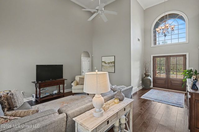 2038 Nottaway Drive, Southaven, MS 38672