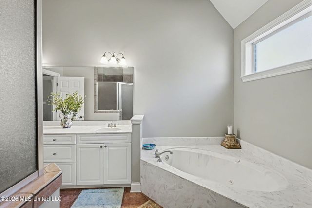 2038 Nottaway Drive, Southaven, MS 38672