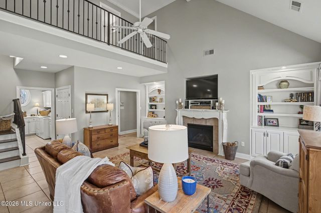 2038 Nottaway Drive, Southaven, MS 38672