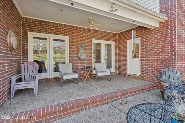 2038 Nottaway Drive, Southaven, MS 38672