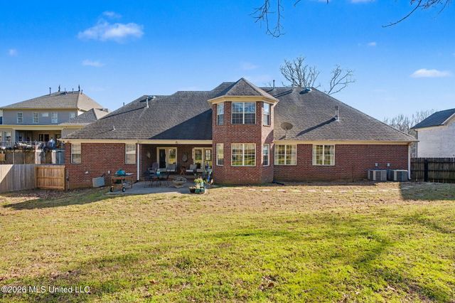 2038 Nottaway Drive, Southaven, MS 38672