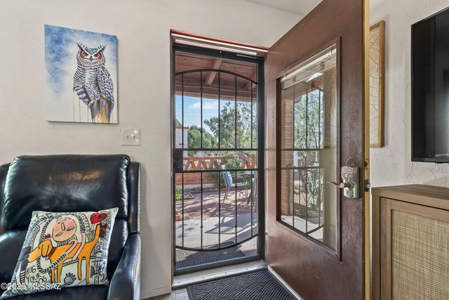 320 S Paseo Cerro Unit D, Green Valley, AZ 85614