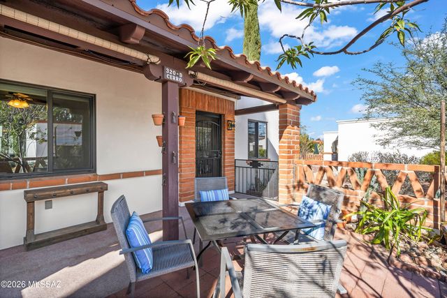 320 S Paseo Cerro Unit D, Green Valley, AZ 85614