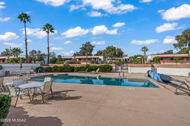 320 S Paseo Cerro Unit D, Green Valley, AZ 85614