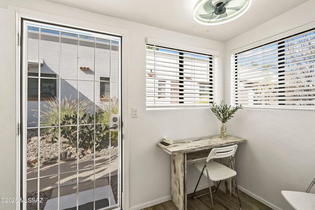 320 S Paseo Cerro Unit D, Green Valley, AZ 85614