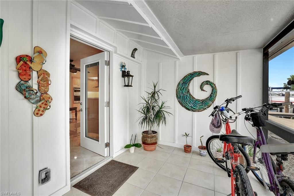 1405 Curlew AVE 3, NAPLES, FL 34102 — photo 2