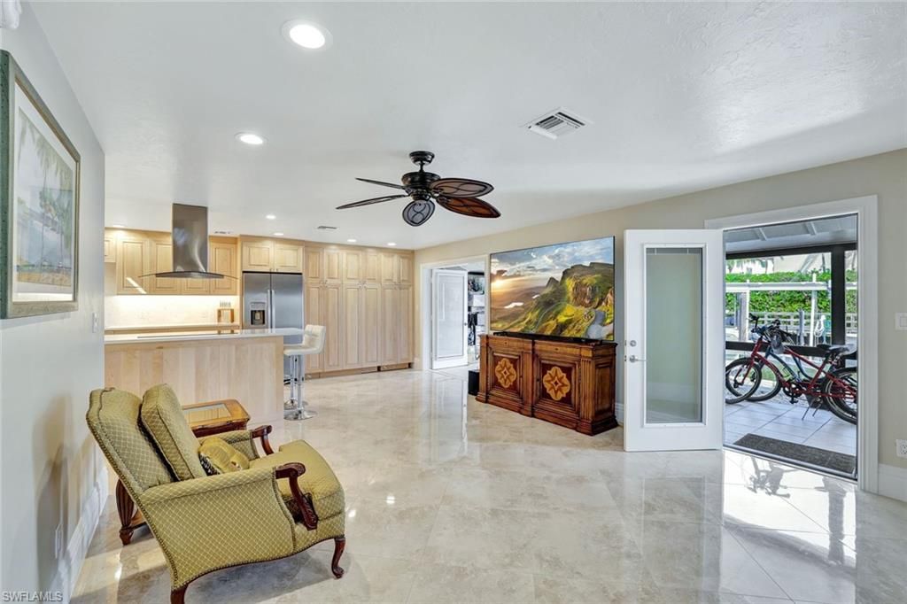 1405 Curlew AVE 3, NAPLES, FL 34102 — photo 4
