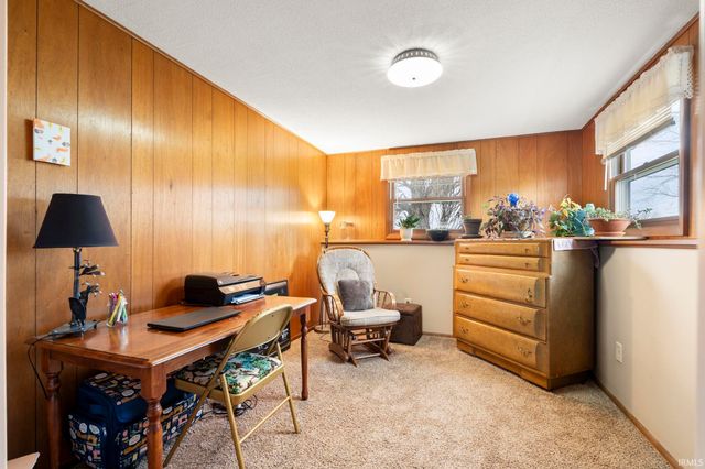 2802 N Berthaud Road, New Haven, IN 46774