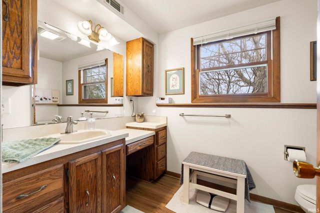 2802 N Berthaud Road, New Haven, IN 46774