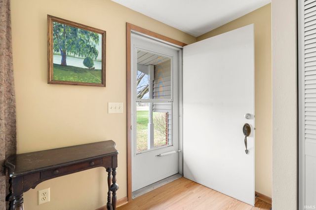 2802 N Berthaud Road, New Haven, IN 46774