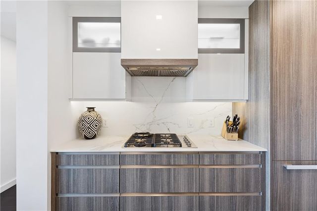 222 12th Street NE 2105, Atlanta, GA 30309