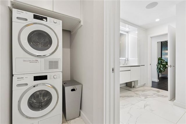 222 12th Street NE 2105, Atlanta, GA 30309
